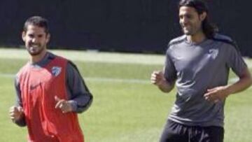 Sergio Sánchez bromea con Isco: "Ponte las espinilleras nuevas"