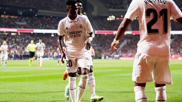 MADRID, SPAIN - SEPTEMBER 18: Vinicius Junior of Real Madrid celebrates 0-1 with Aurelien Tchouameni of Real Madrid during the La Liga Santander match between Atletico Madrid v Real Madrid at the Estadio Civitas Metropolitano on September 18, 2022 in Madrid Spain (Photo by David S. Bustamante/Soccrates/Getty Images)