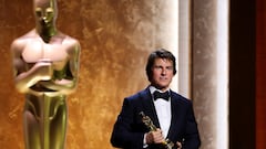 Tom Cruise finally bags an Oscar