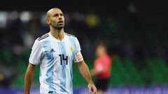 Mascherano: "Siempre buscan algo para pegar a Messi"