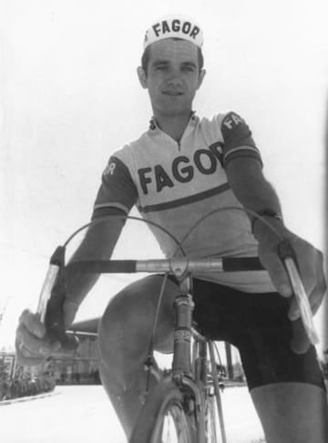 Vistió el maillot amarillo de líder de la Vuelta a España  durante 31 días, siendo así el ciclista que ha vestido más días el maillot de líder sin haber conseguido ganar la Vuelta a España