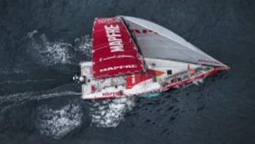 El Mapfre marcha cuarto en la sexta etapa de la Volvo Ocean Race. 