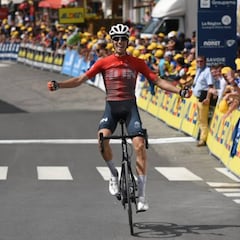 Attila Valter se impone en la ascensión a Tignes