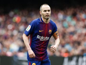 Dueño del mediocampo del Barcelona, fue liberado para ir a jugar a China en sus últimos años futbolísticos