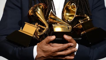 Este 4 de febrero se celebran los Grammy 2024. Aqu¨ª todos lo debes saber de la estatuilla: tama?o, peso y precios del gram¨®fono.