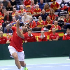 Los López naufragan y obligan a España a ganar dos partidos