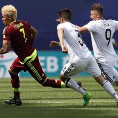 Venezuela convence, Argentina se funde y México sufre