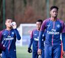 El PSG evita la fuga de una de las joyas de su cantera