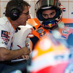 Pedrosa cuestiona que Maverick sepa manejar la presión