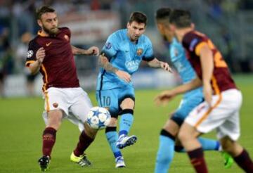 Lionel Messi con Daniele De Rossi.