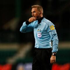 El danés Kehlet pitará al Atlético y el portugués Sousa al Athletic