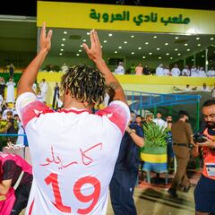 Carrillo marca diferencias