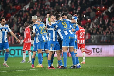 El Depor aparca sus gafes en Almería
