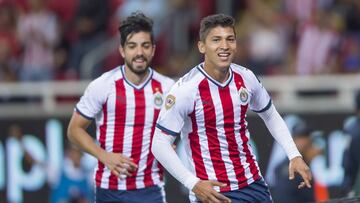 Cómo y dónde ver el Chivas vs Querétaro; horario y TV online