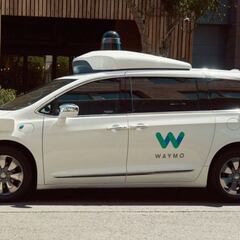 Driverless cars keep neighbors awake in San Francisco: Why are they honking at each other all night?