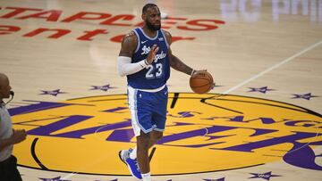 Imagen de LeBron James durante un partido de Los Angeles Lakers.