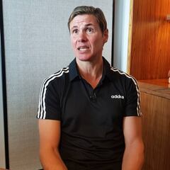 "Me identifico con el fútbol de esta generación chilena"