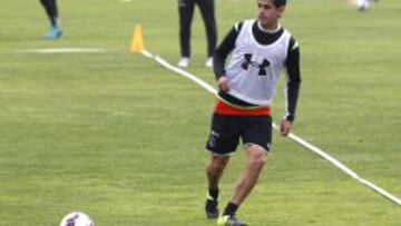 "Es lamentable lo que ha pasado en el fútbol chileno", dijo Barroso.