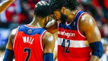 Nené felicita a John Wall.