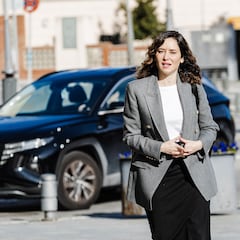 Así es el Maserati Ghibli, el coche de 83.000 euros que compró el novio de Ayuso tras cobrar los beneficios investigados