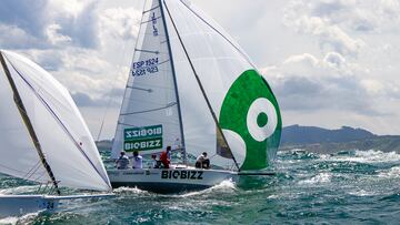 La lluvia y el viento, protagonistas en el Abra de la segunda jornada del Trofeo Náutica Digital