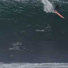 Domi: “Hola Laurita, vienen olas muy grandes, así que vente”