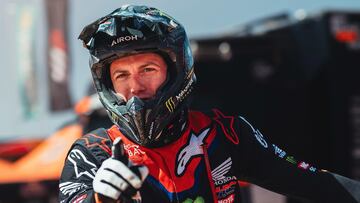 Tosha Schareina gana con la Honda la Etapa 2 del Rally de Marruecos.