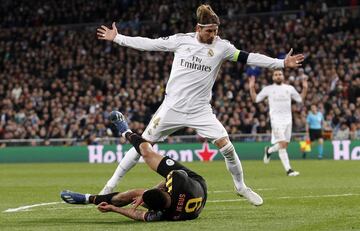 Sergio Ramos fue expulsado por una falta al borde del ¨¢rea.