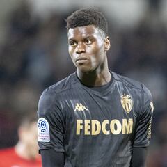 Badiashile, la solución a los problemas defensivos del Chelsea