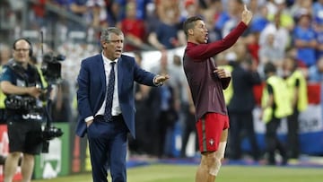 Cristiano's touchline hysterics: "didn't help" in Euros final says Mourinho