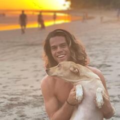 Encuentran a un surfista muerto en el río María Aguilar