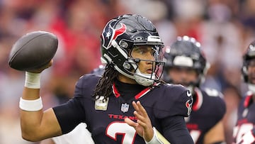 After a rough week of fantasy football that had six NFL teams on a bye, this week has none. With that in mind, here’s our recommended starters for Week 13.