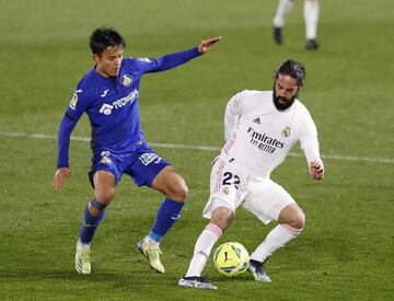 Takefusa Kubo e Isco.