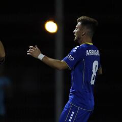 Barnechea alcanza a Wanderers en la cima y Temuco se levanta