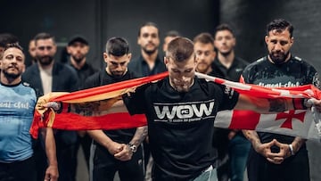 Aleksandre Topuria saliendo antes de su último combate.