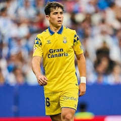 Las Palmas blinda al rey Arturo