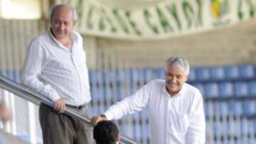 <b>DURO ACUERDO. </b>Pese a que las posturas ya estaban muy cercanas, las negociaciones se prolongaron.