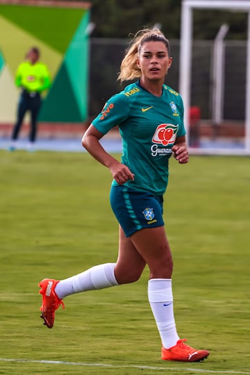 La Selección Femenina de Brasil sigue trabajando con miras a la final de la Copa América ante Colombia. El partido será este sábado en el Alfonso López.