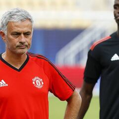 Mourinho: "Pogba es sólo un jugador, no un capitán"