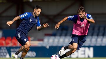 Rub¨¦n Garc¨ªa y Oroz, con Osasuna en Tajonar antes de enfrentarse al Brujas.