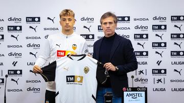 Iván Jaime: “Estoy aquí porque el Valencia es el Valencia”