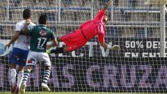 Toselli desplazaría a Herrera en La Roja como suplente de Bravo