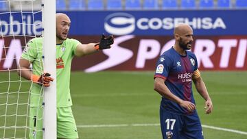 El Eibar se queda sin Dmitrovic, Bryan Gil y Pozo en el parón