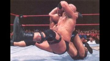 WrestleMania 15. Steve Austin ganó el título al derrotar a The Rock