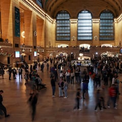 ¿Debes cobrar más si trabajas en Thanksgiving? Esto dice la ley en Estados Unidos