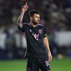 Lionel Messi, 20 años anotando goles como futbolista profesional