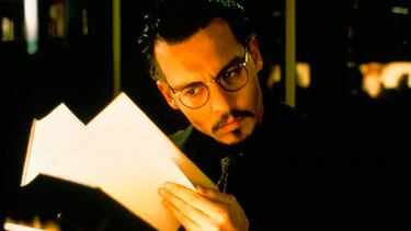 La airada reacción de Pérez-Reverte al conocer a Johnny Depp en ‘La novena puerta’: “Lo mato”