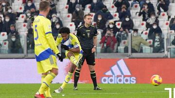 Juan Guillermo Cuadrado, jugador de la Juventus, habl&oacute; de la renovaci&oacute;n con el club italiano. Asegur&oacute; que todo est&aacute; en el campo de las directivas