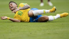 Neymar "can go too far" with exaggeration, says Baptista