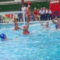 España se impone a una dura Grecia en Las Palmas